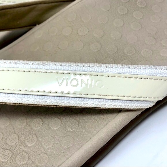 Vionic Tide II Flip Flop Sandals White Open Toe Casual Flat Slip On Orthopedic - Picture 7 of 8